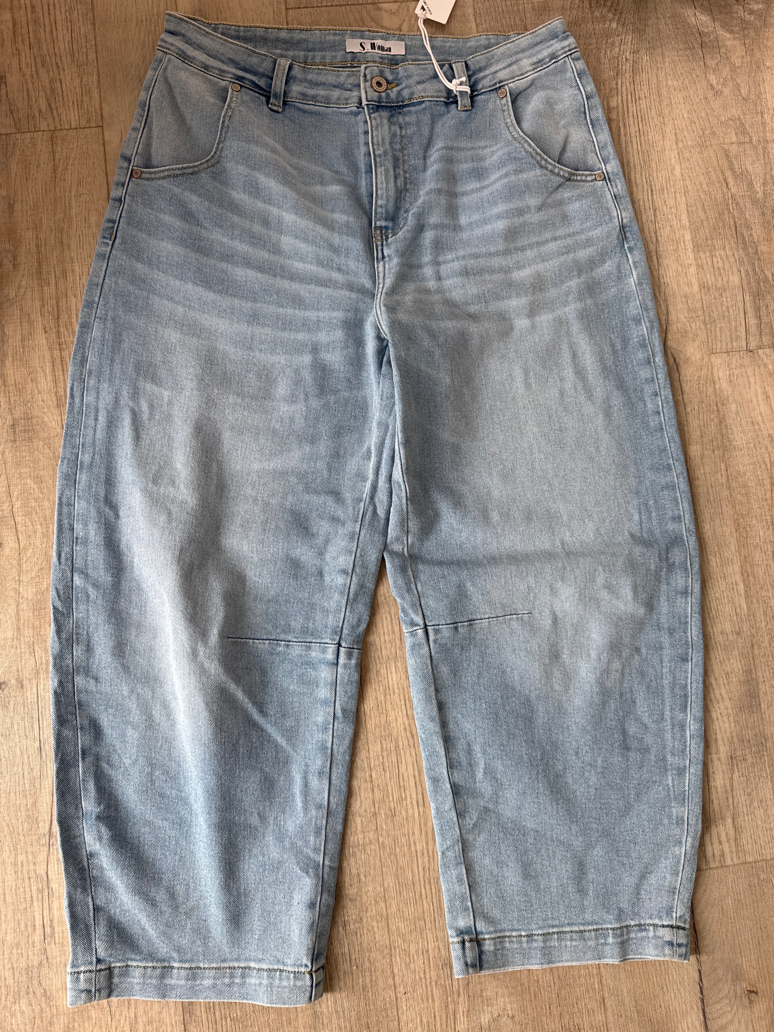Sexy Woman Barrel  Jeans 1833