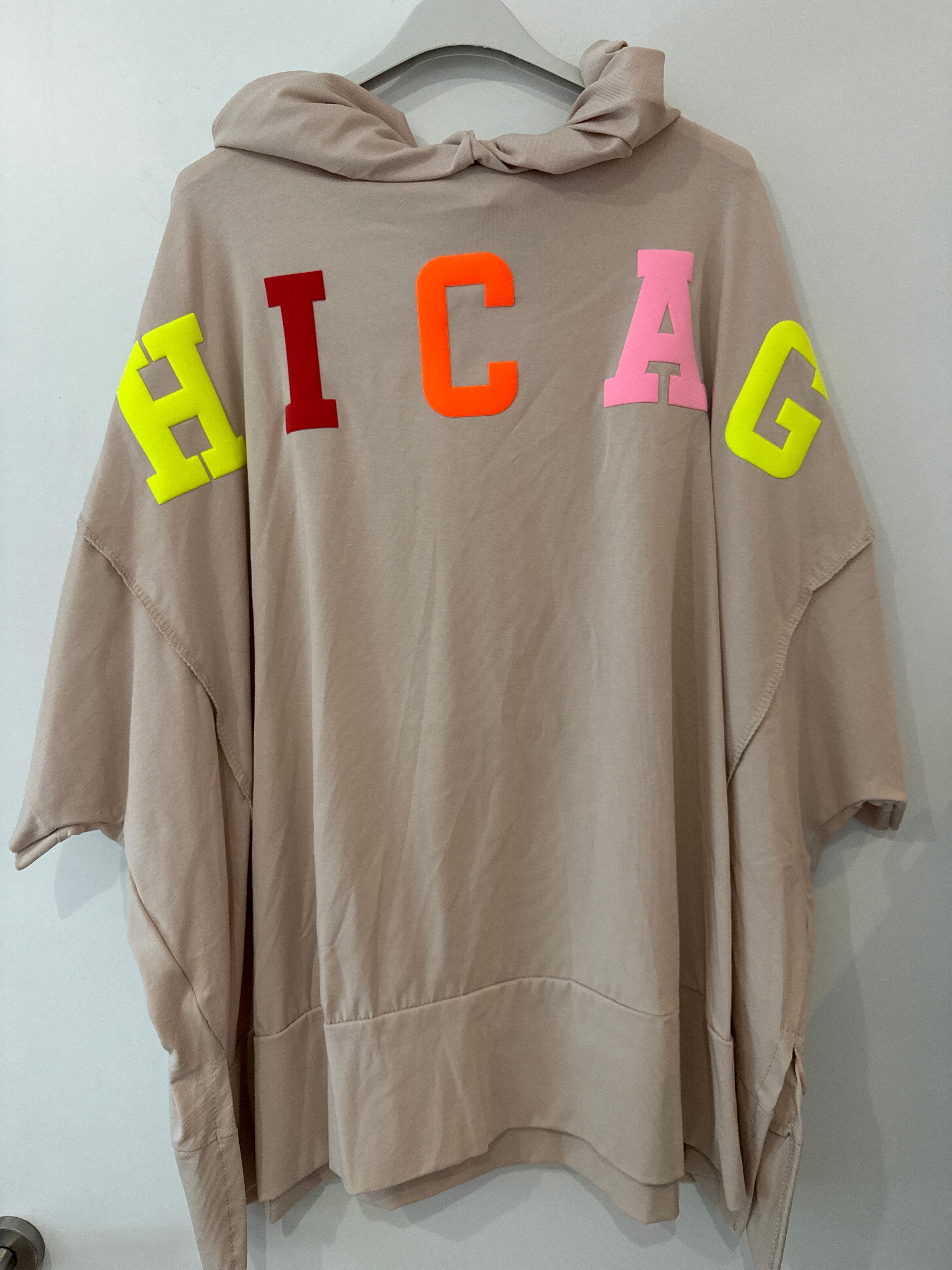 Curvy Hoody Shirt Chicago