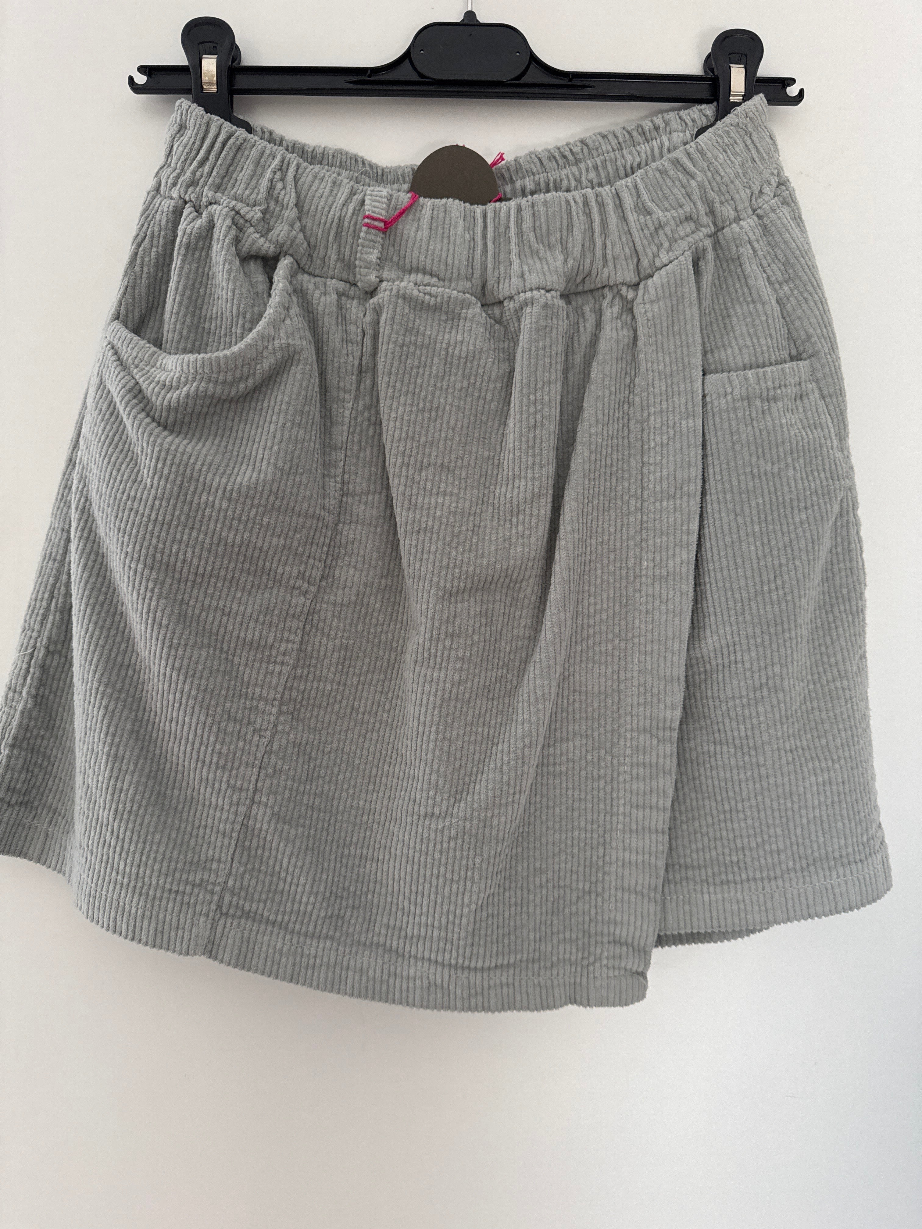 Angesagter Hosenrock