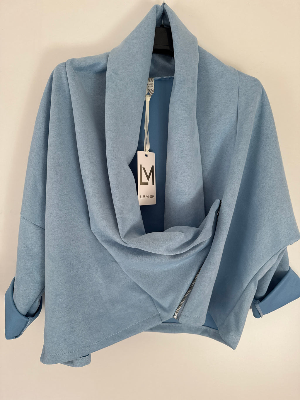 Angesagtes Velouroptik Jäckchen