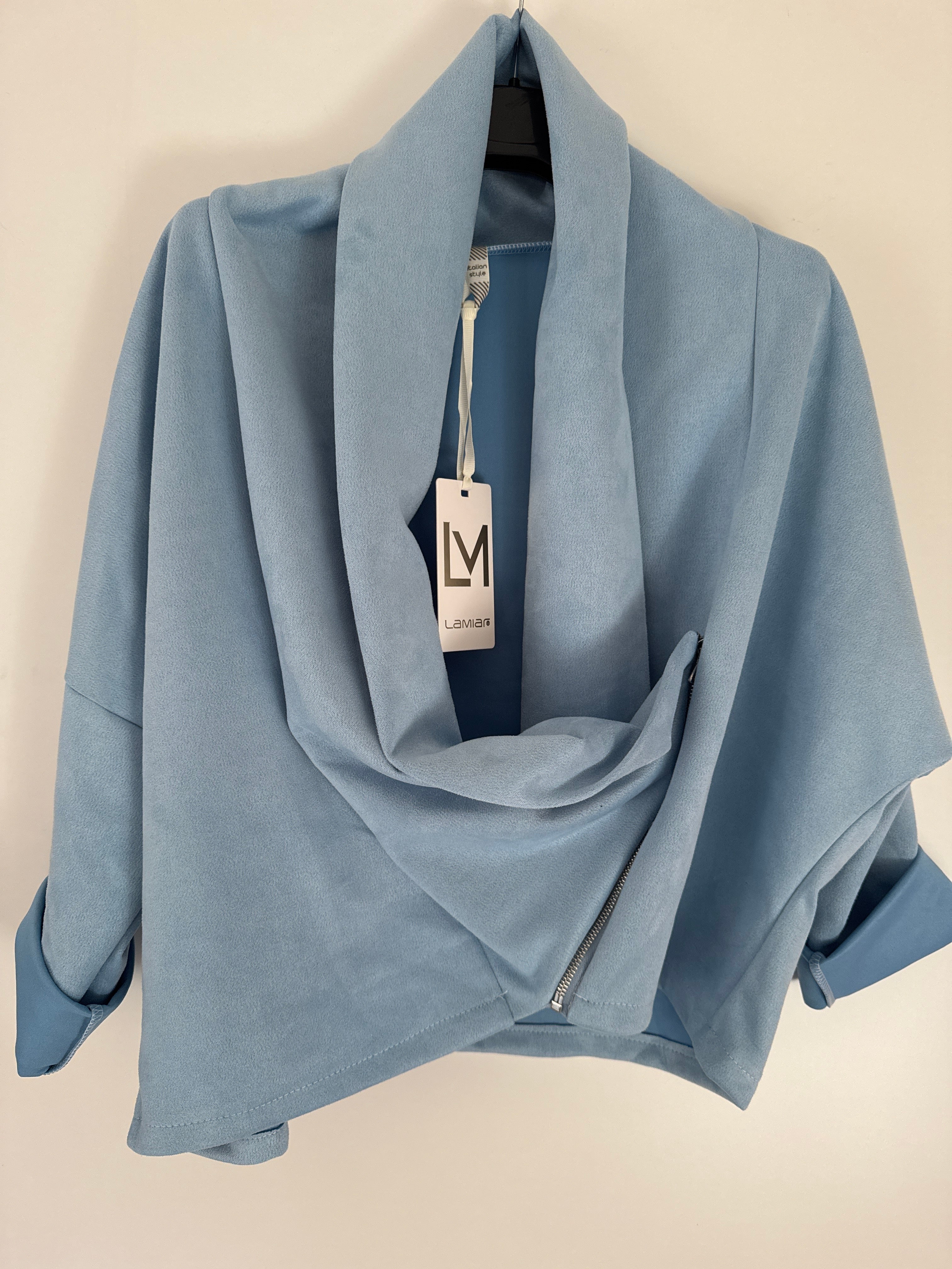 Angesagtes Velouroptik Jäckchen