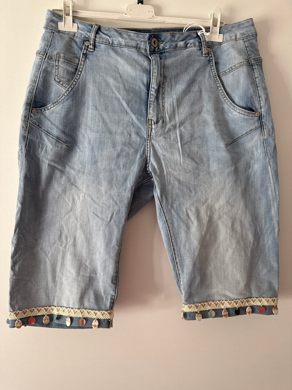 Jeansshort im Boho Look