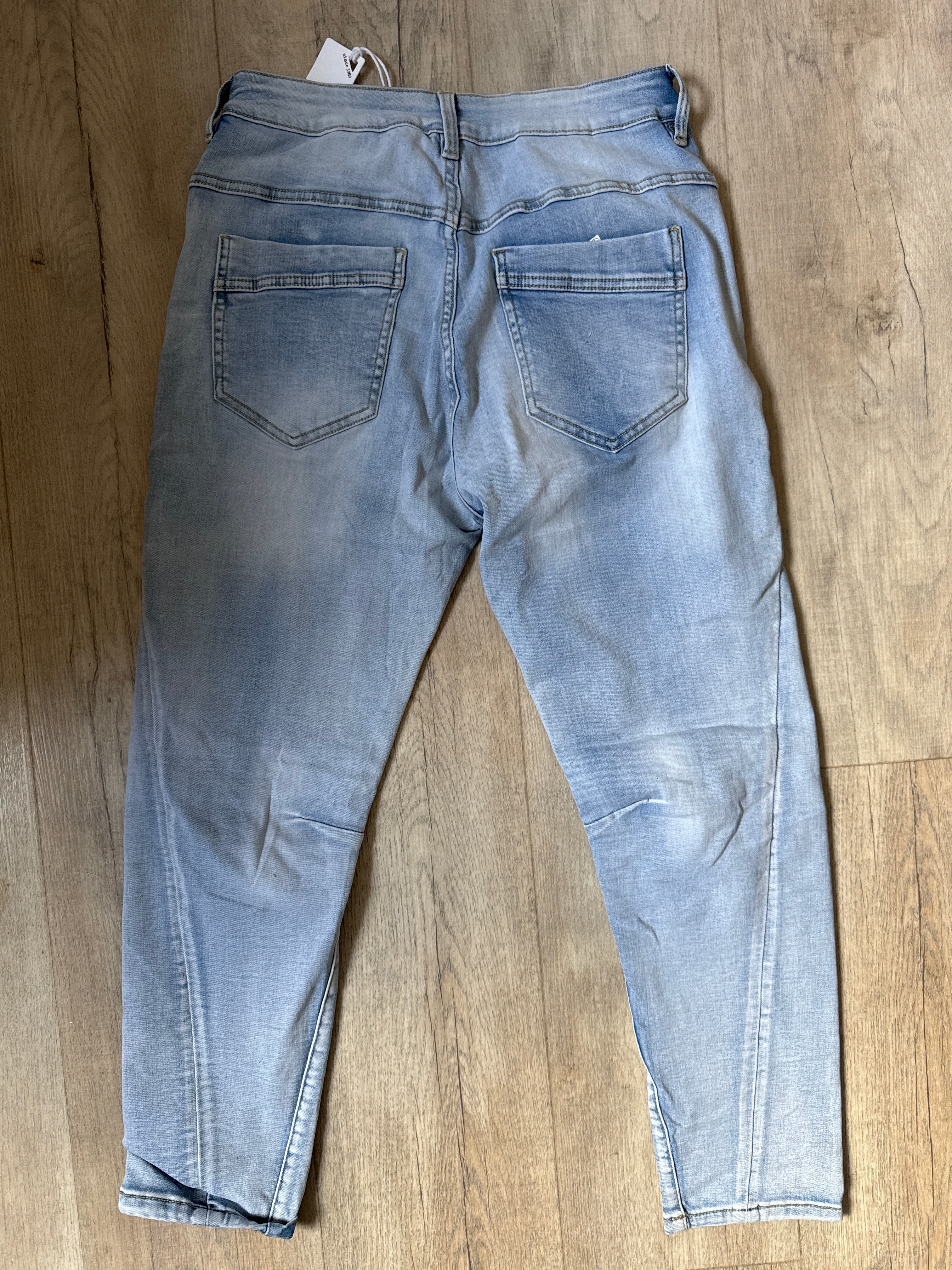 Statement Piece Jeans