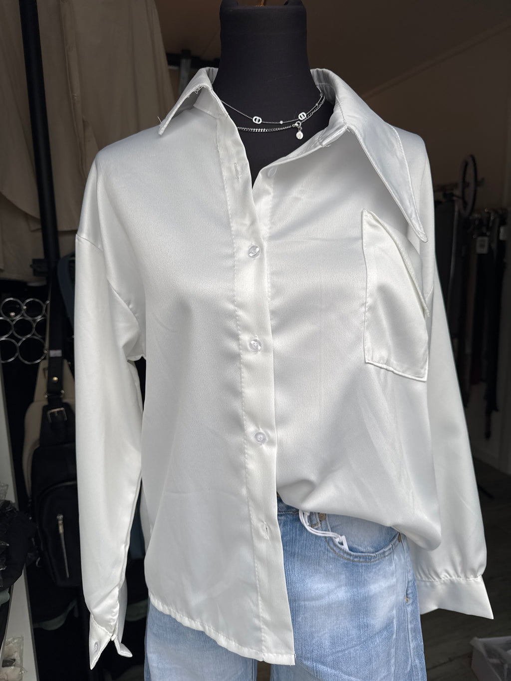 Edle Schimmernde Bluse
