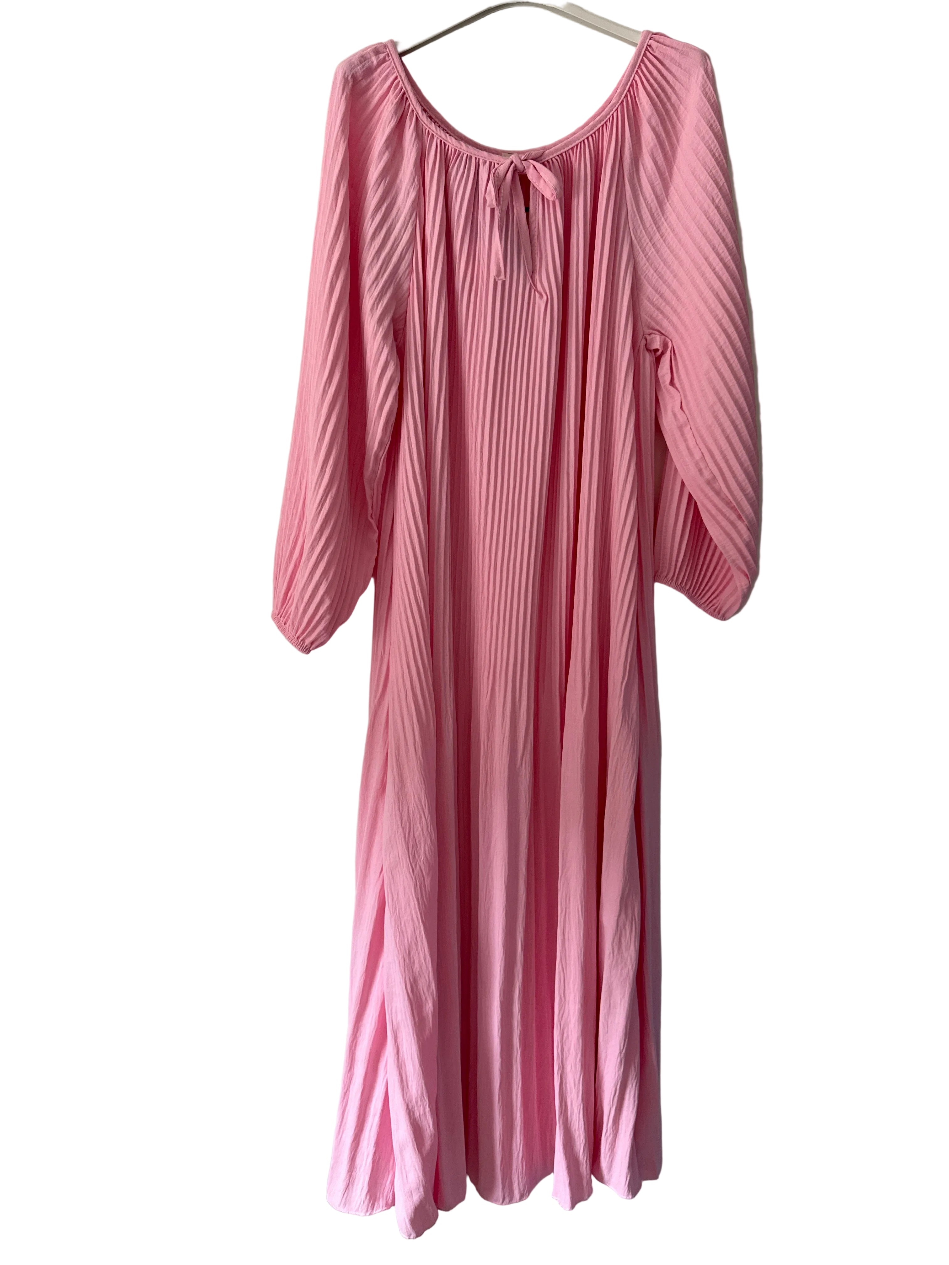 Oversize  Plisseekleid