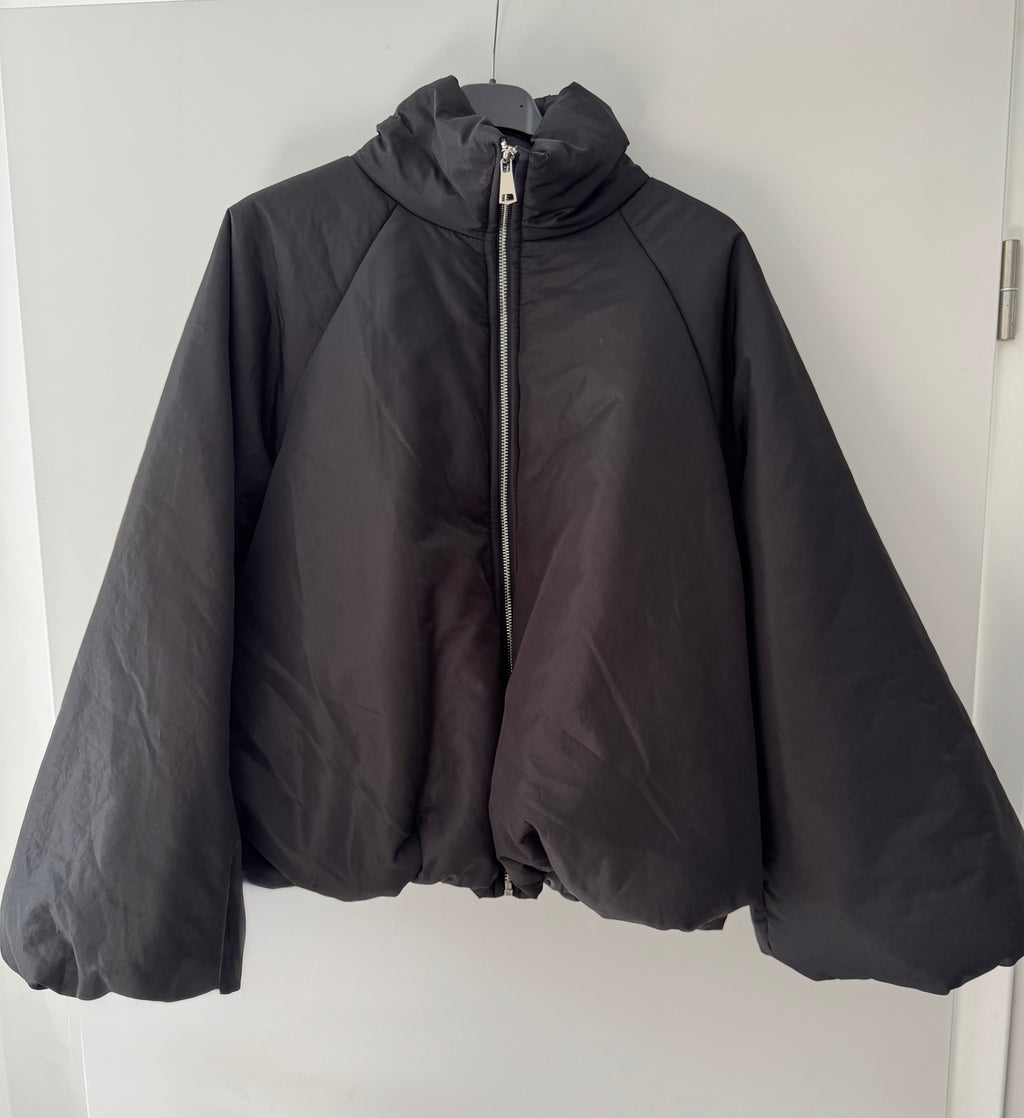 Oversize Jacke mit Ballonärmeln