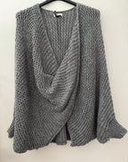 Ponchpulli/Überwurf-Strick
