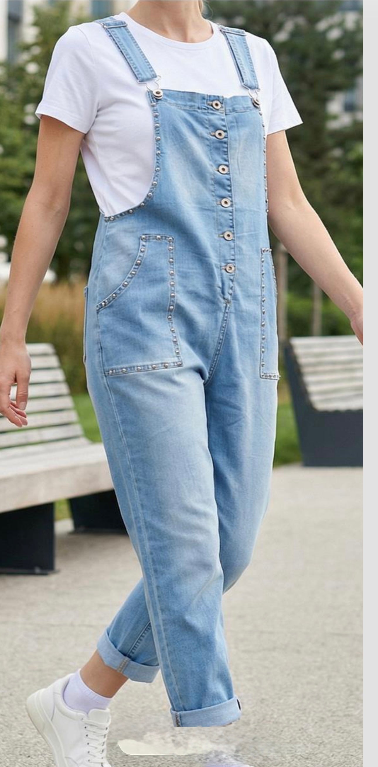 Coole Jeanslatzhose
