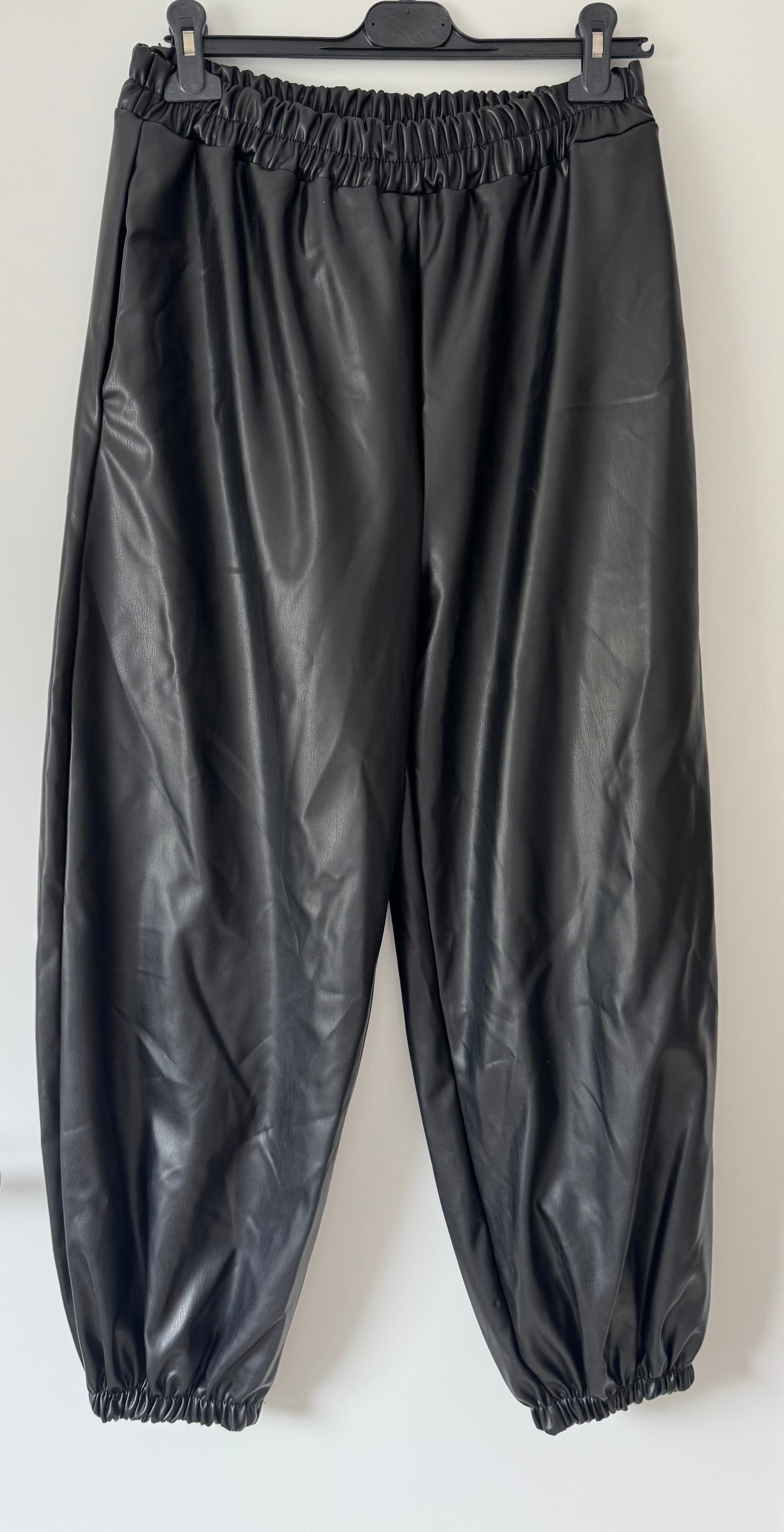 Ballonhose mit Lederoptik
