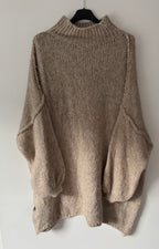 Long Pulli/Kleid-Strick