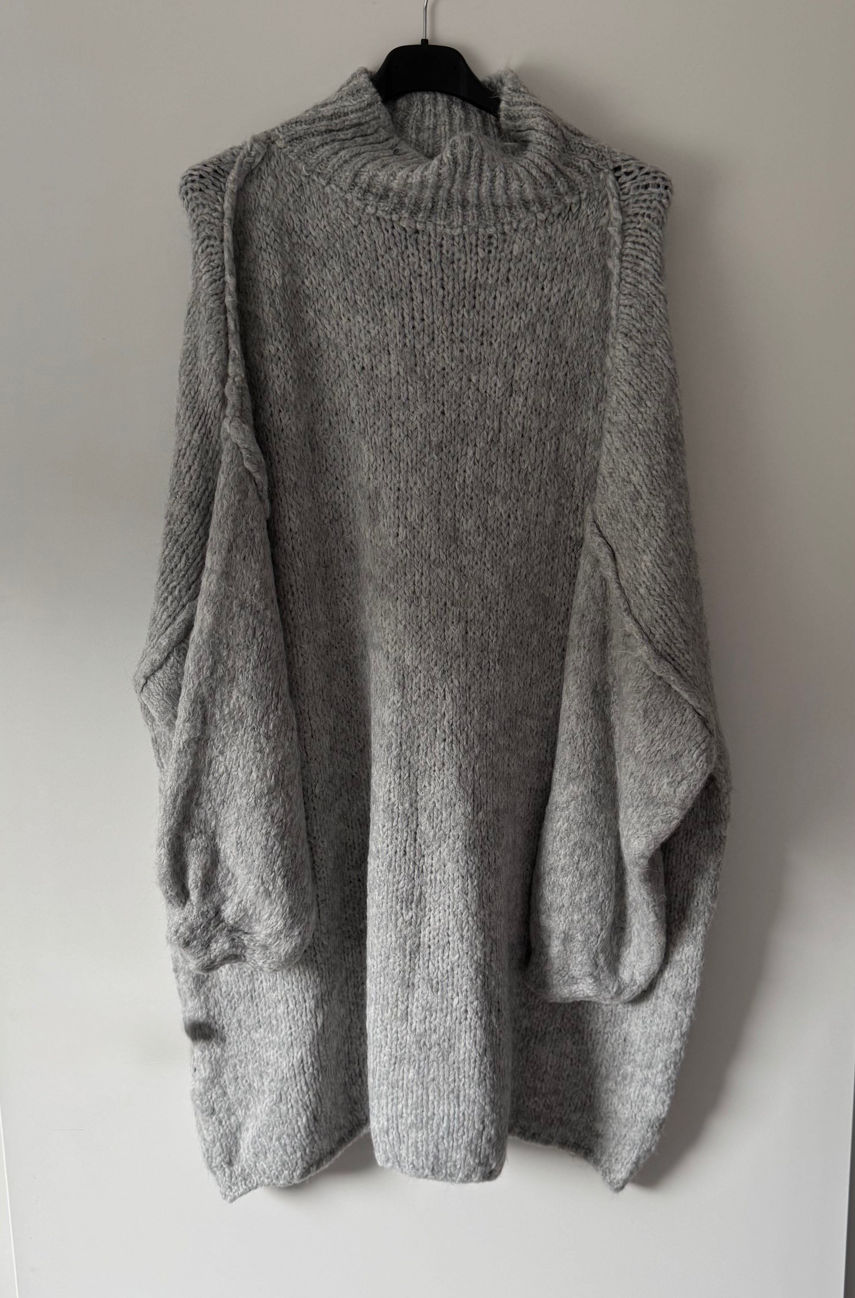 Long Pulli/Kleid-Strick