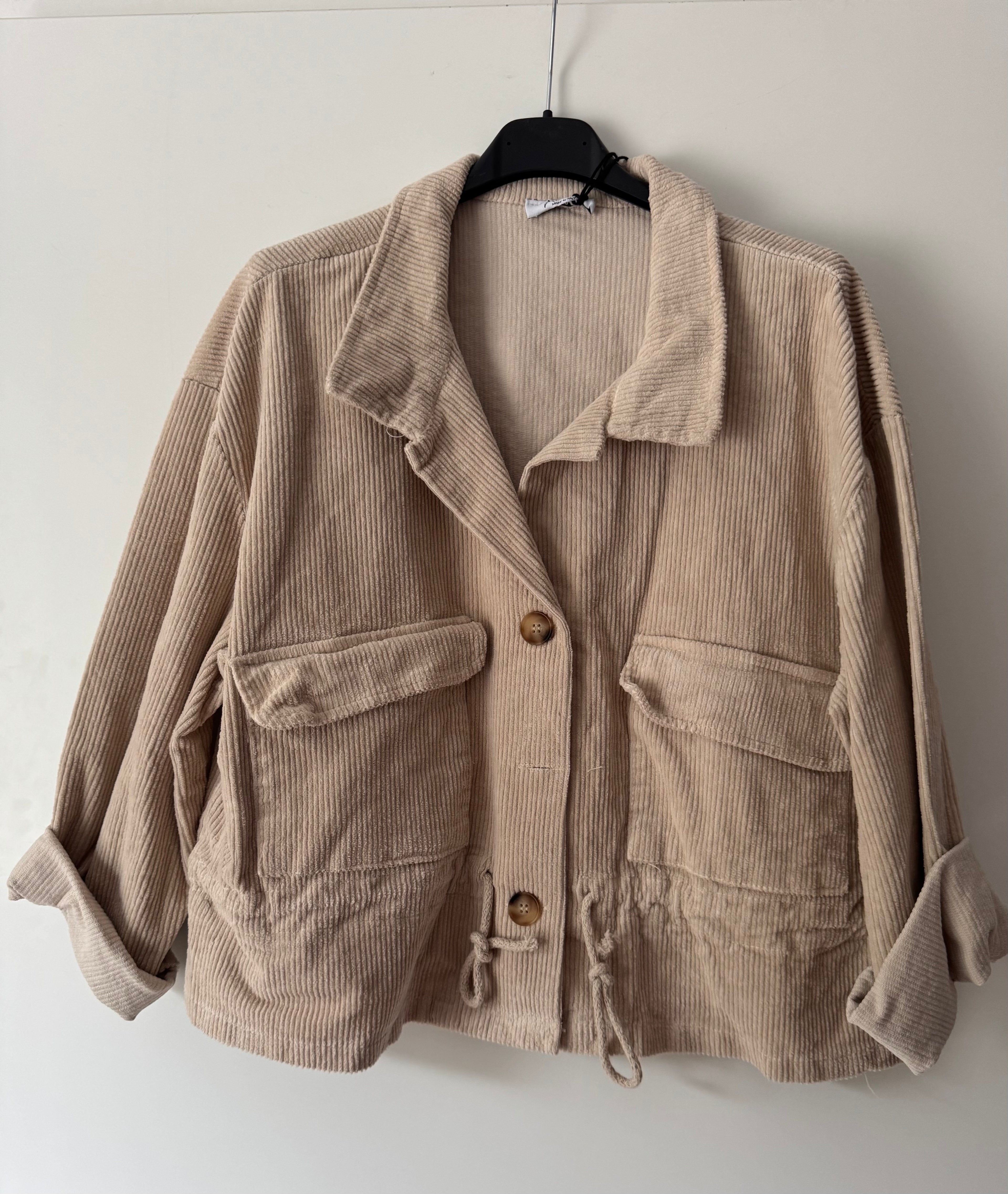 Lässige Cordjacke