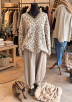 Leo Love – Wollmix-Pullover mit V-Ausschnitt