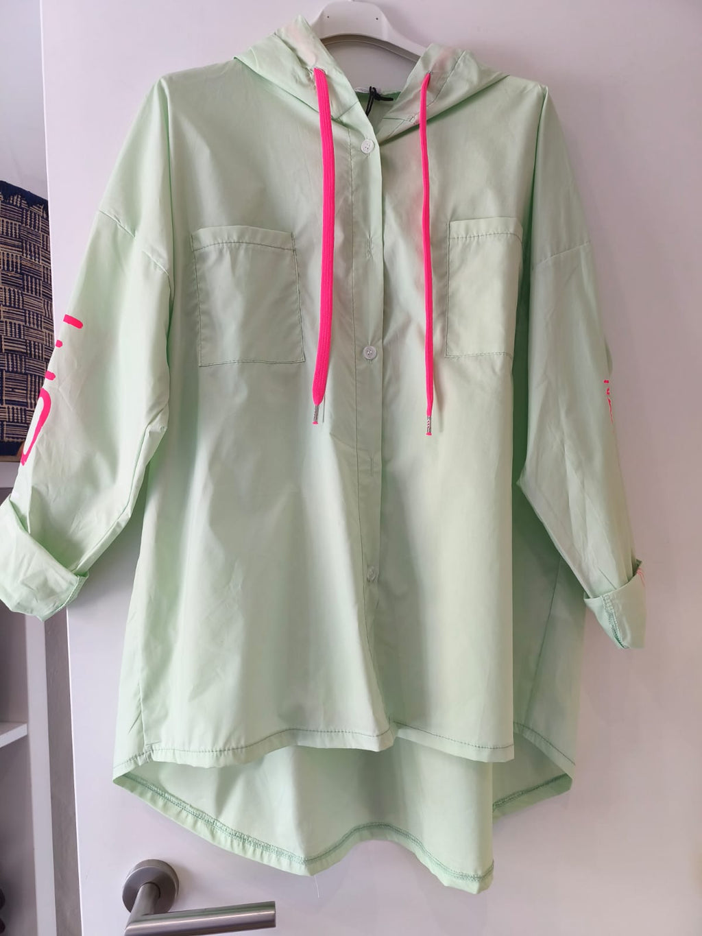 Kaputzenbluse mit Print