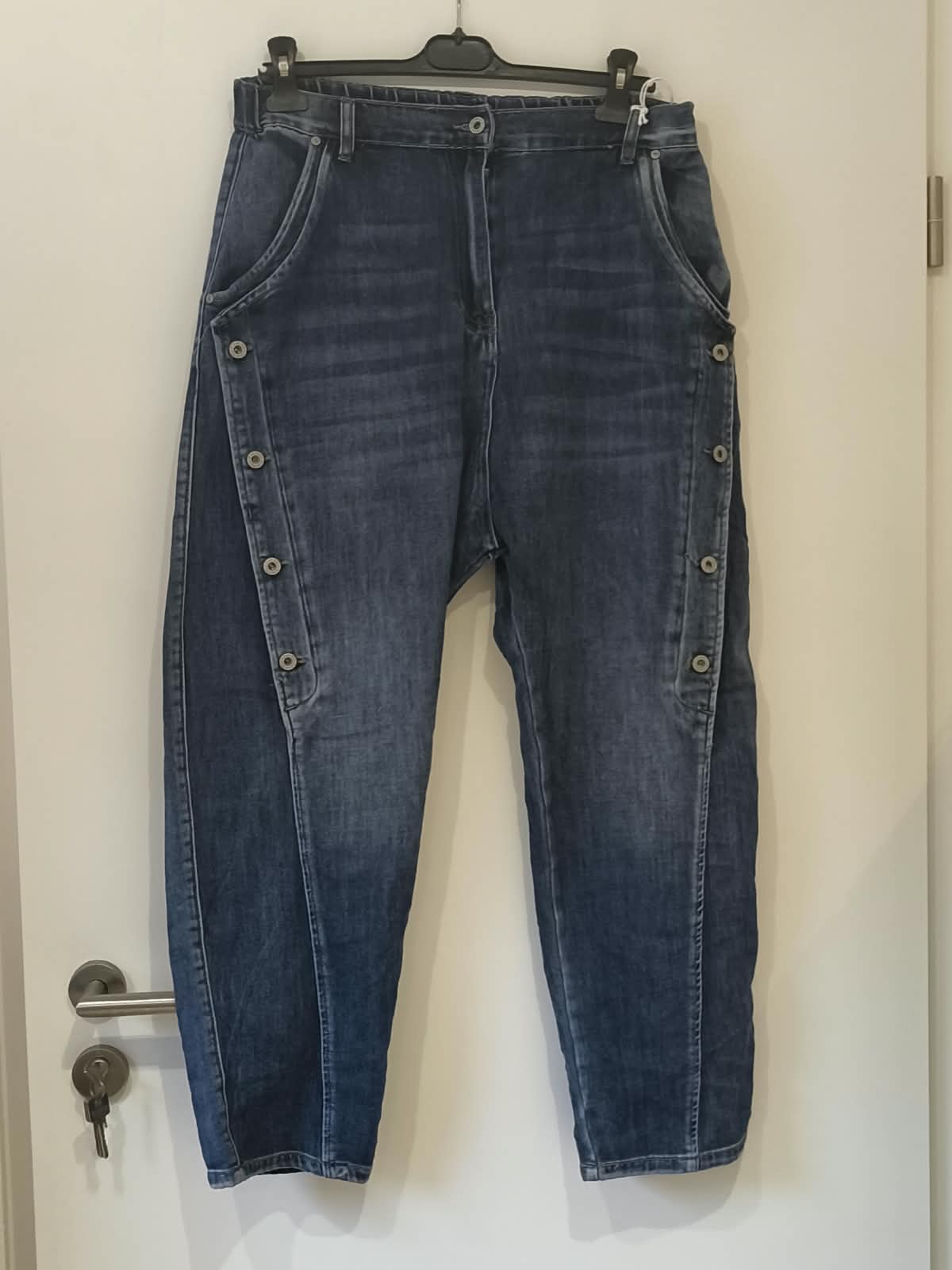 Jeans mit Knöpfen sexy woman