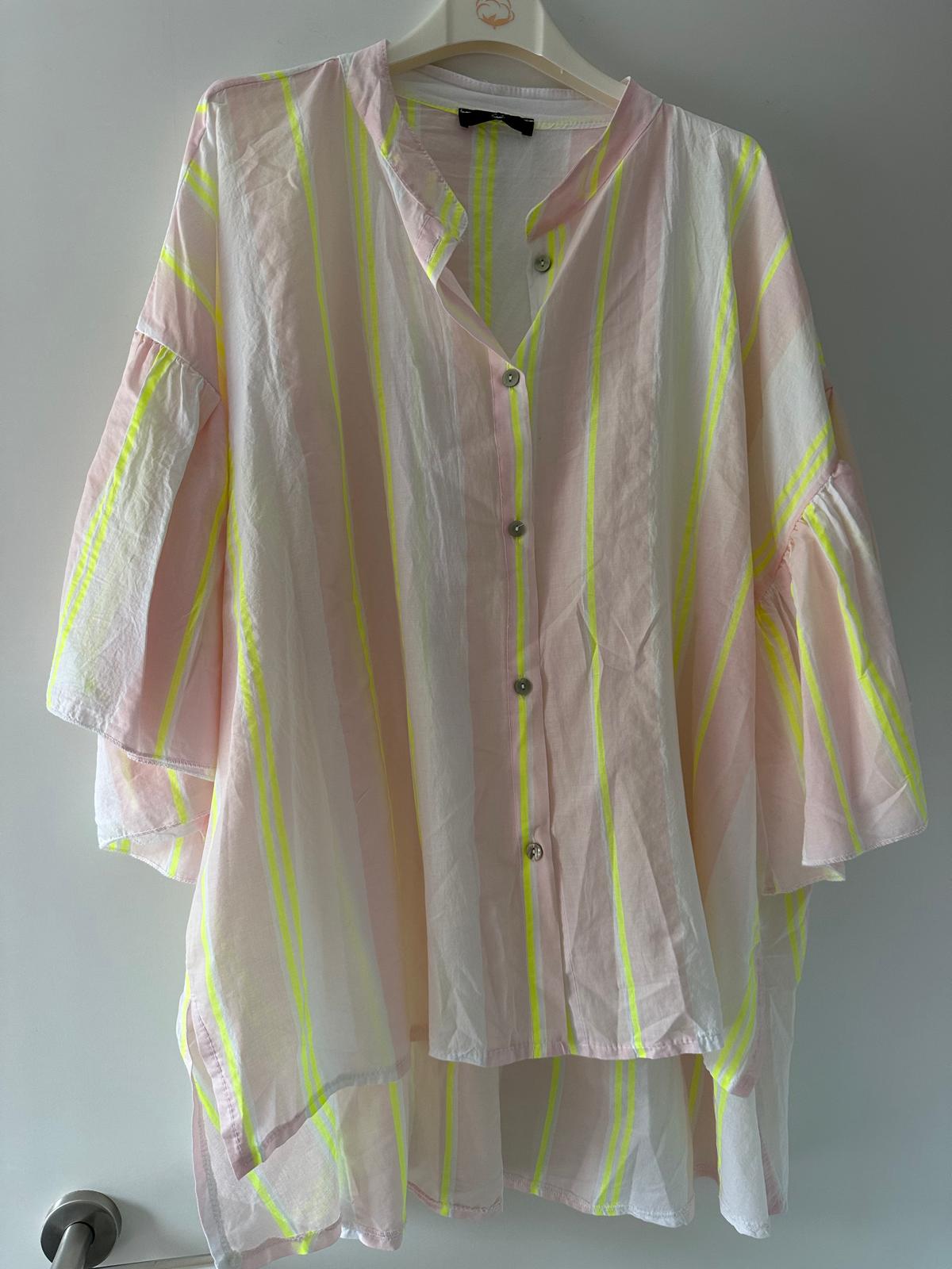 Sommerleichte Oversize Blusen