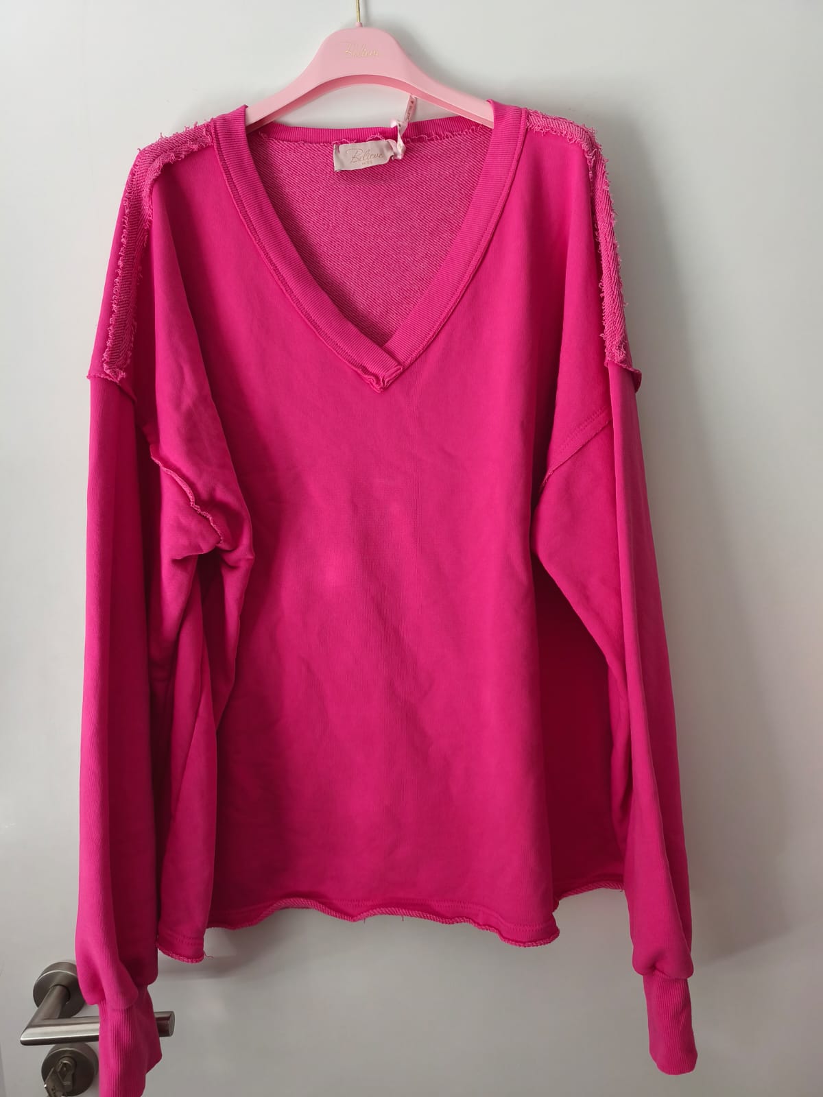 Sweatshirt mit V Ausschnitt