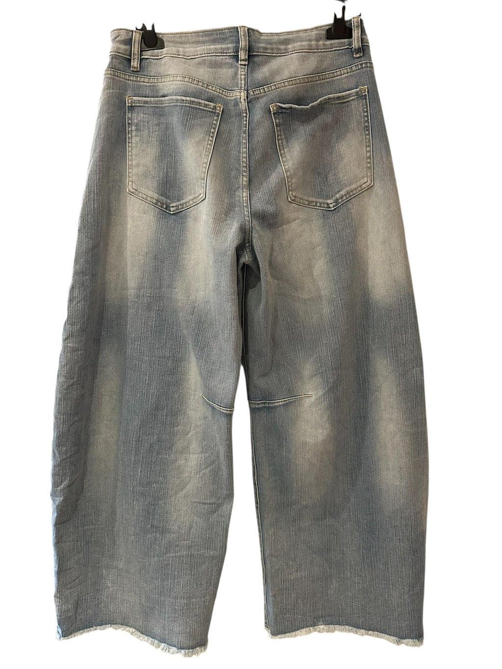 Sexy Woman Barrel Jeans