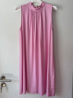 Neckholder Kleid