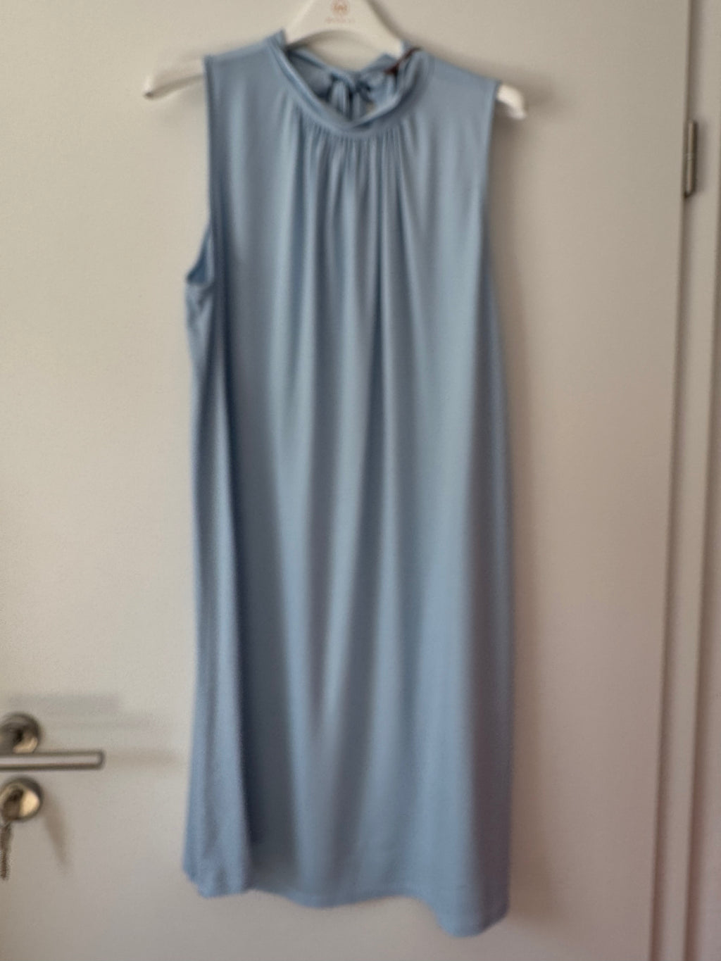 Neckholder Kleid