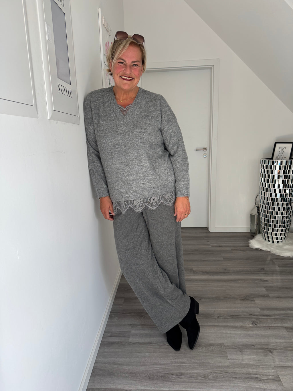 Yest Pullover mit Spitzeneinsatz