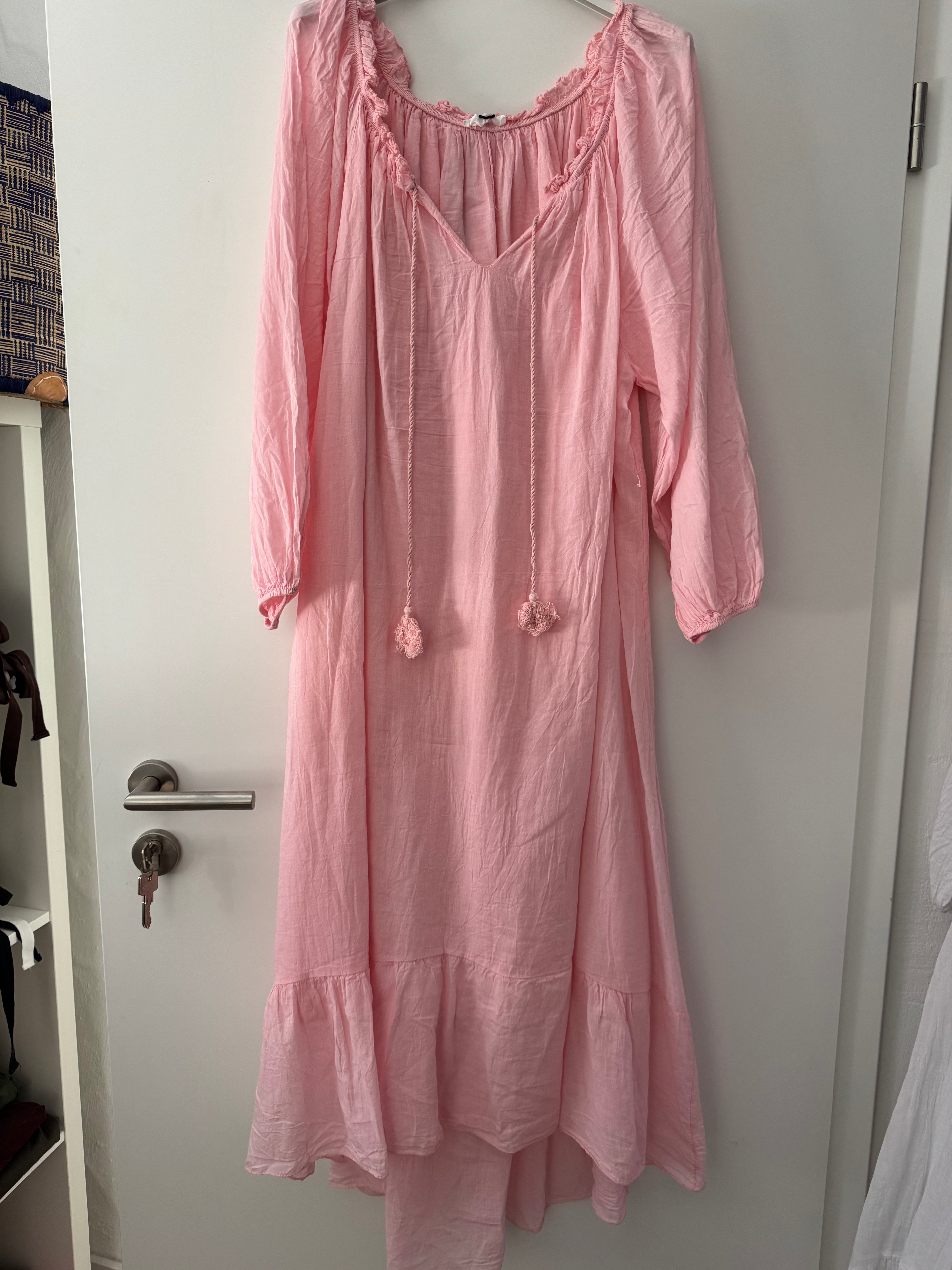 Leichtes Baumwollkleid