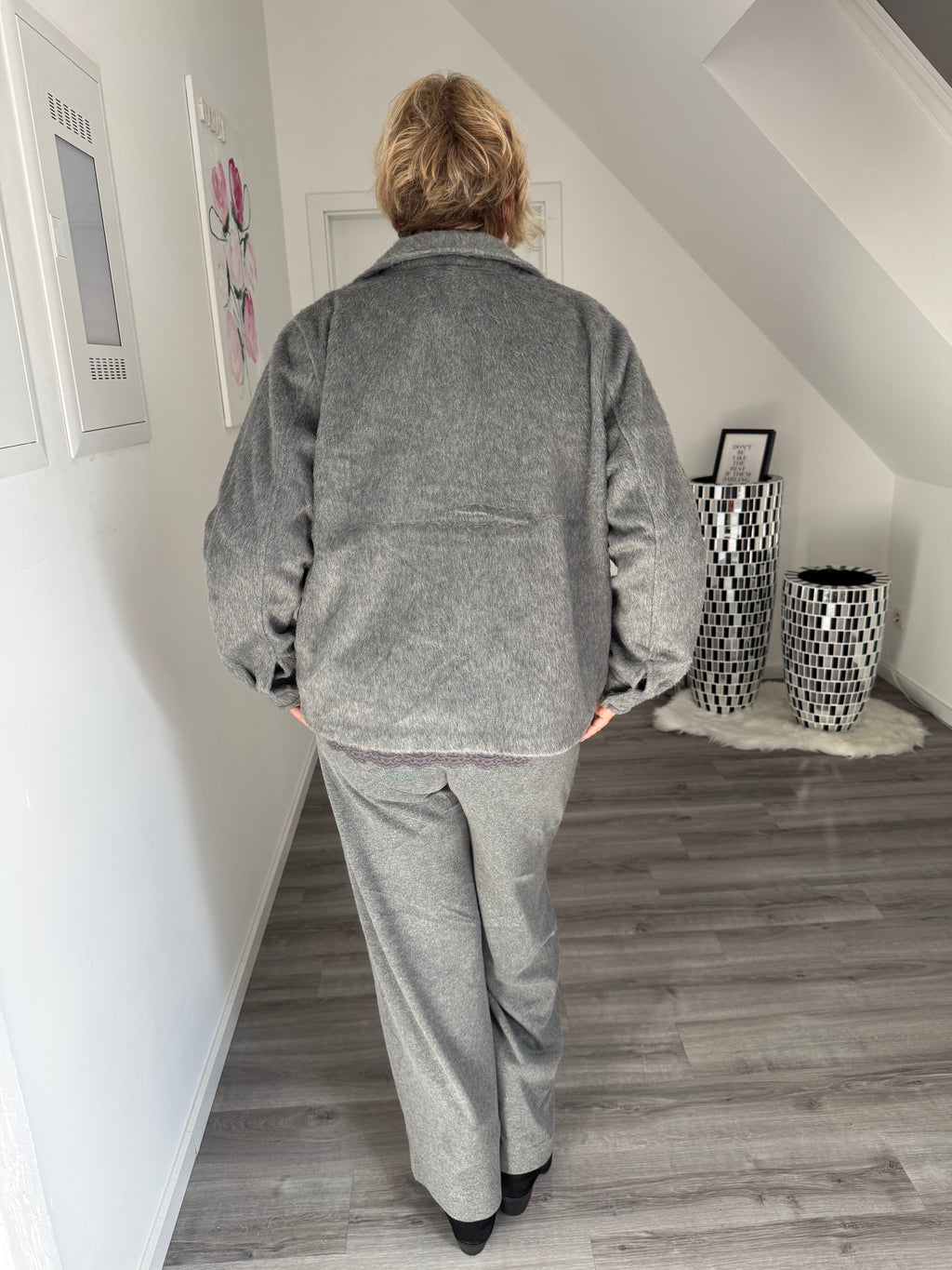 Kuscheljacke Yest mit Schmuckdetails