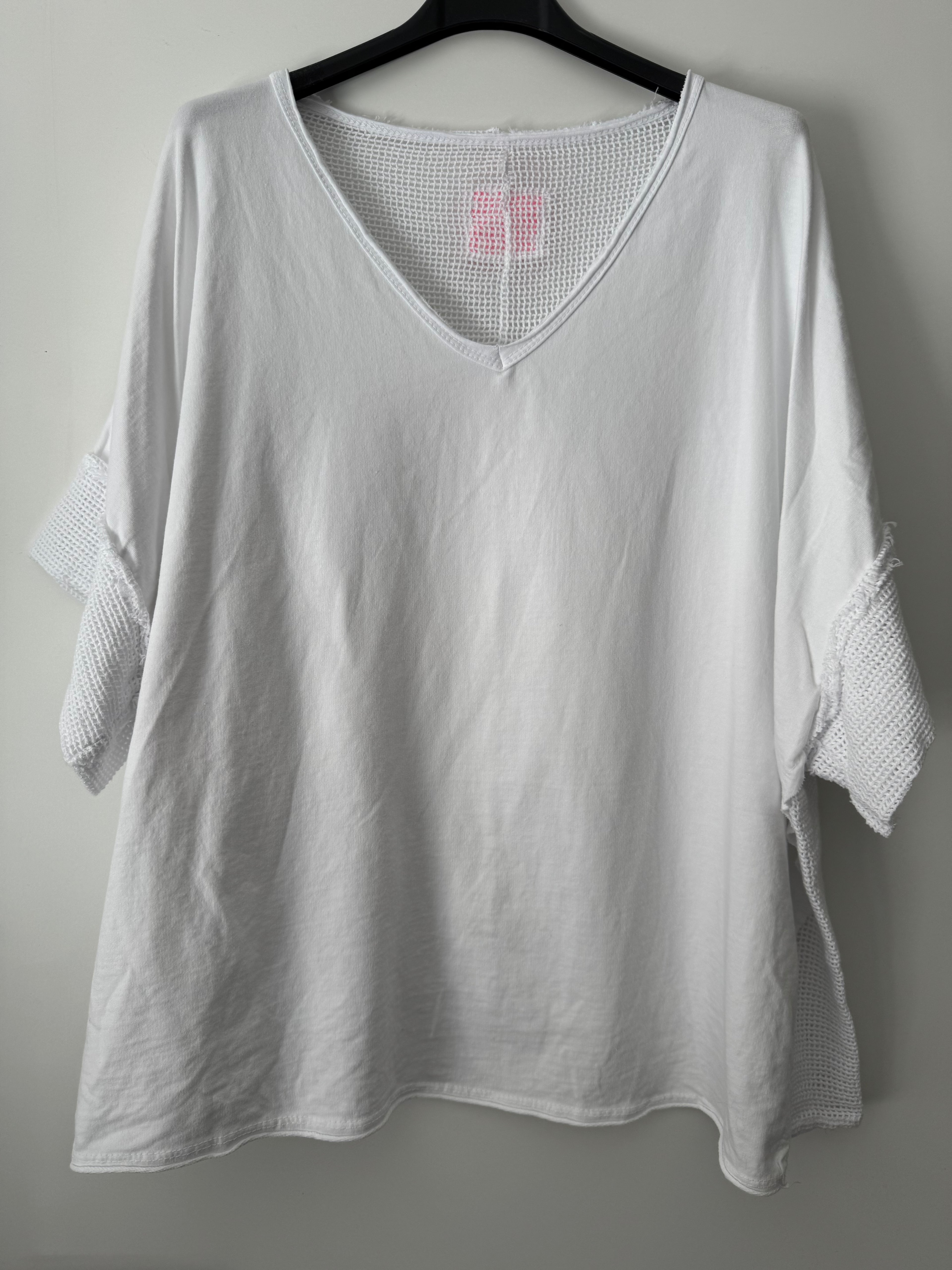 T Shirt mit V Ausschnitt