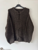 Strickweste im Military Style