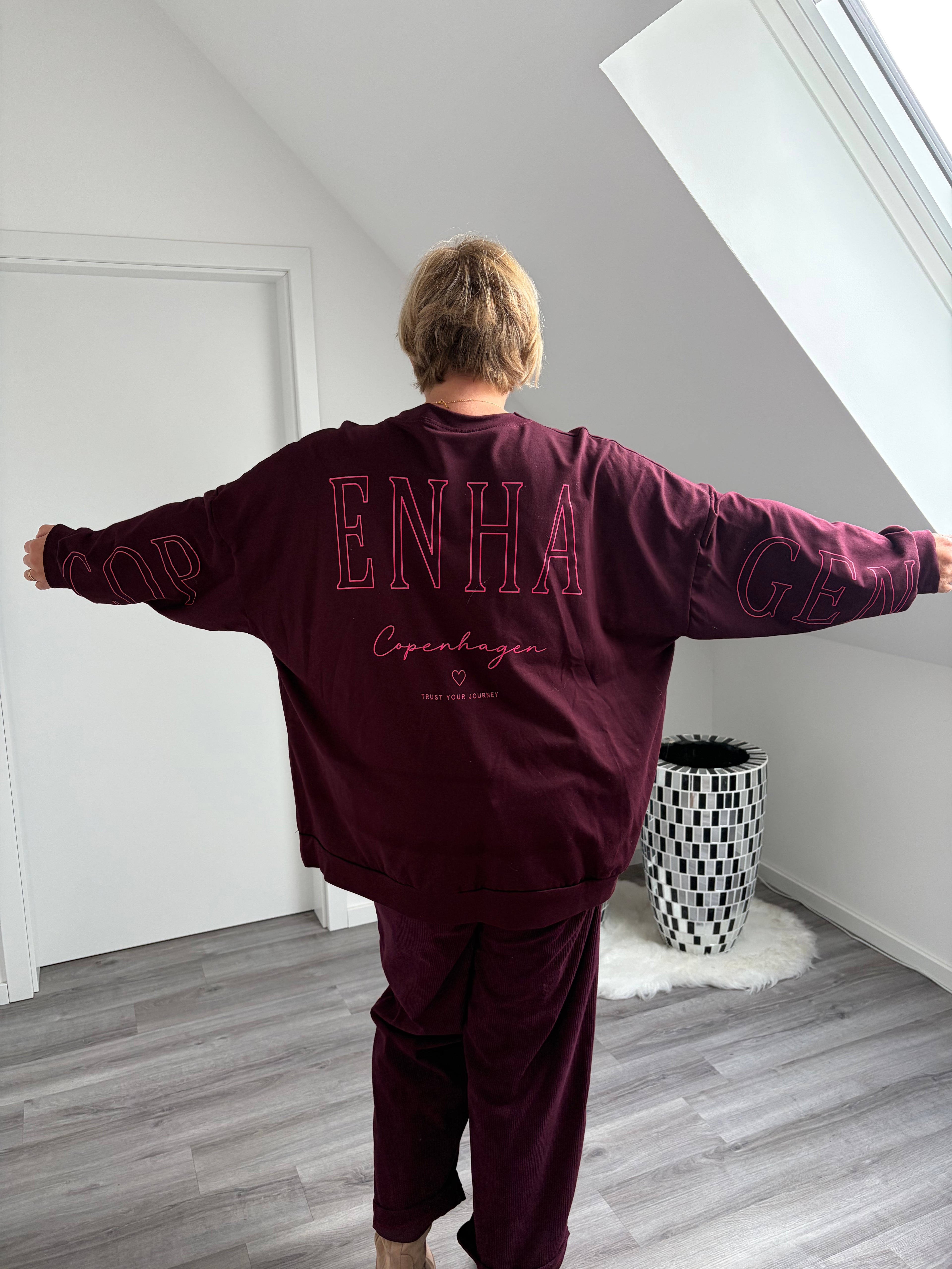 Curvy Sweatshirt Copenhagen