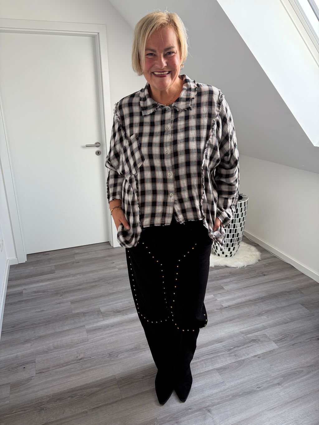 Oversize Karo Hemd mit Fransen