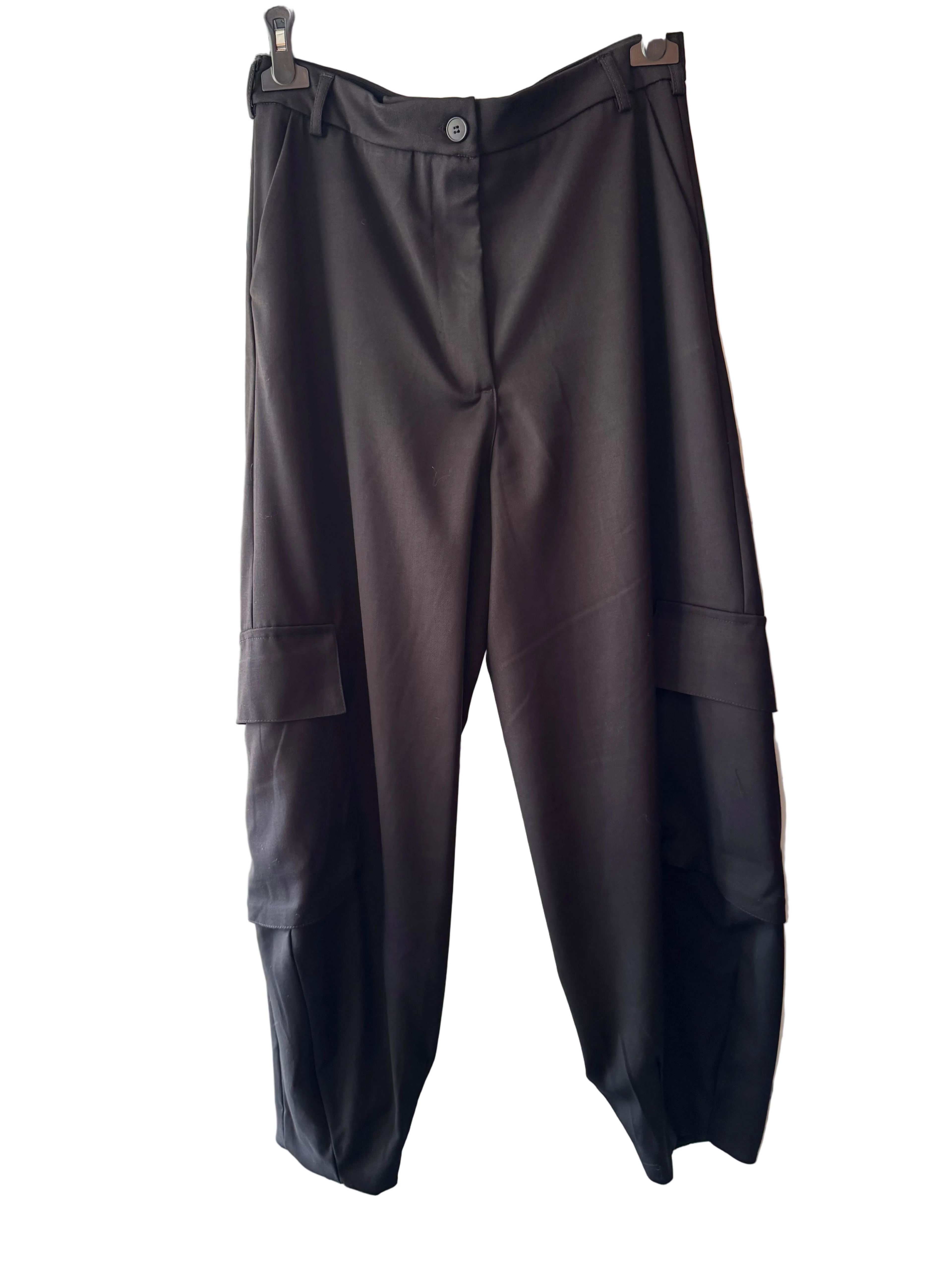 Ballonhose mit seitlichen Cargo Taschen