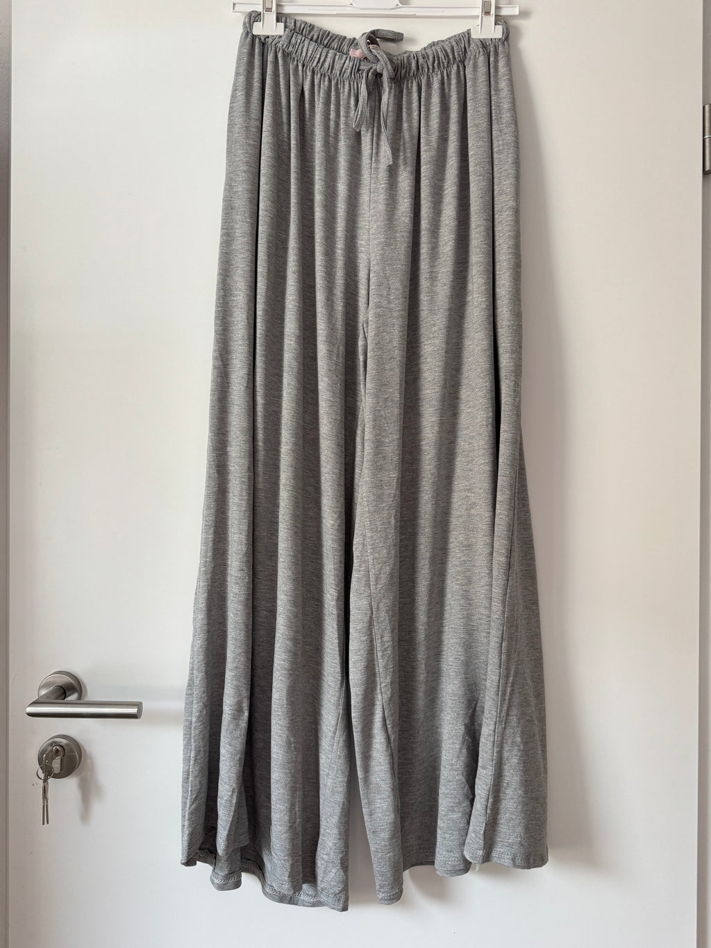 Weite Viskose Schlupfhose