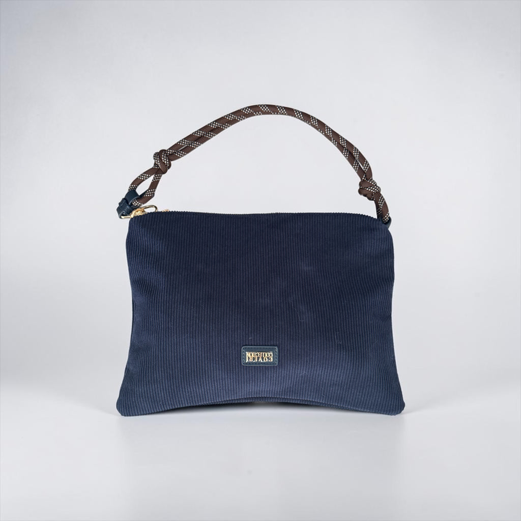 Cordtasche mit kurzem Riemchen und langem Gurt