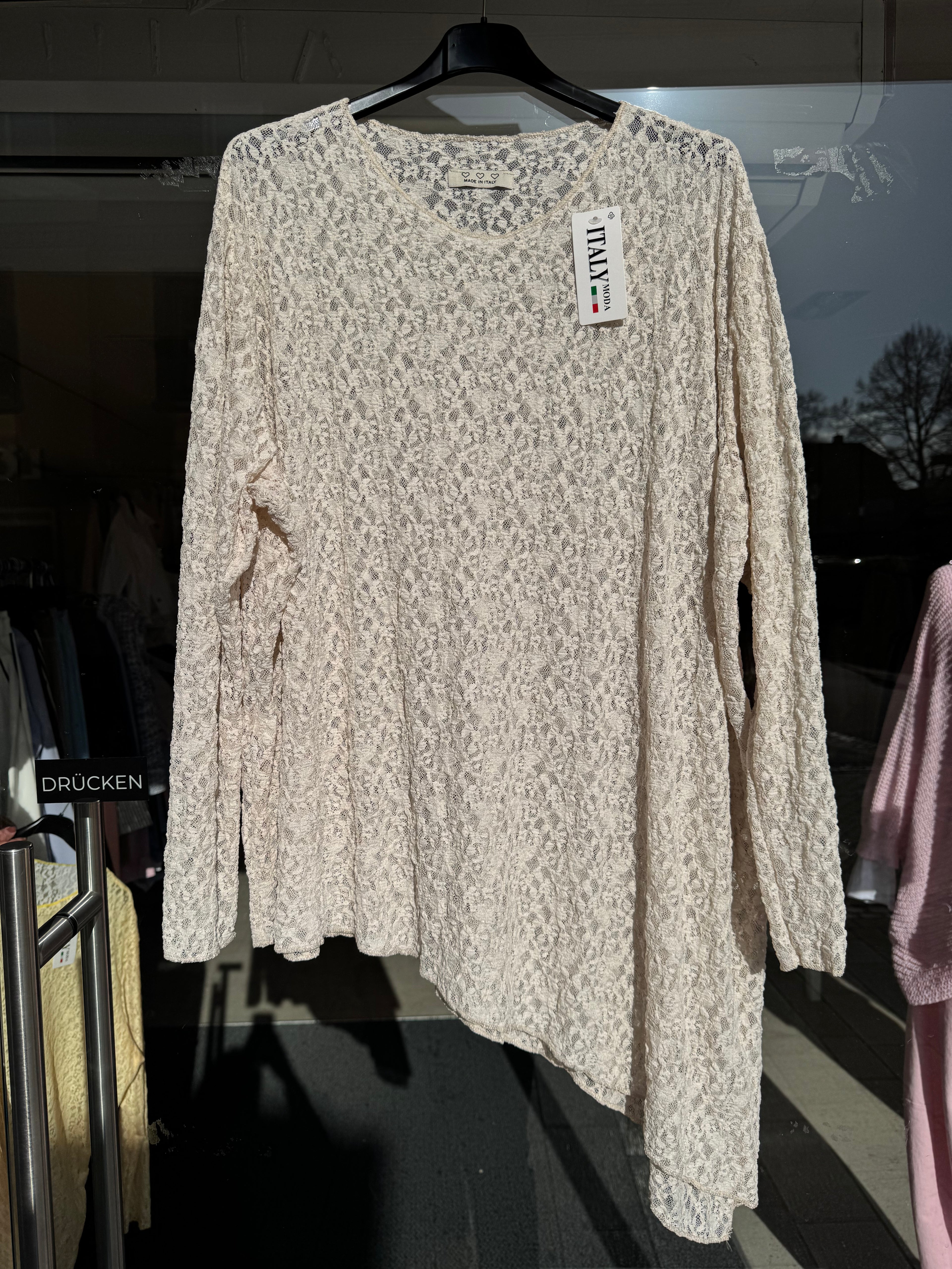 Spitzenshirt asymmetrisch curvy