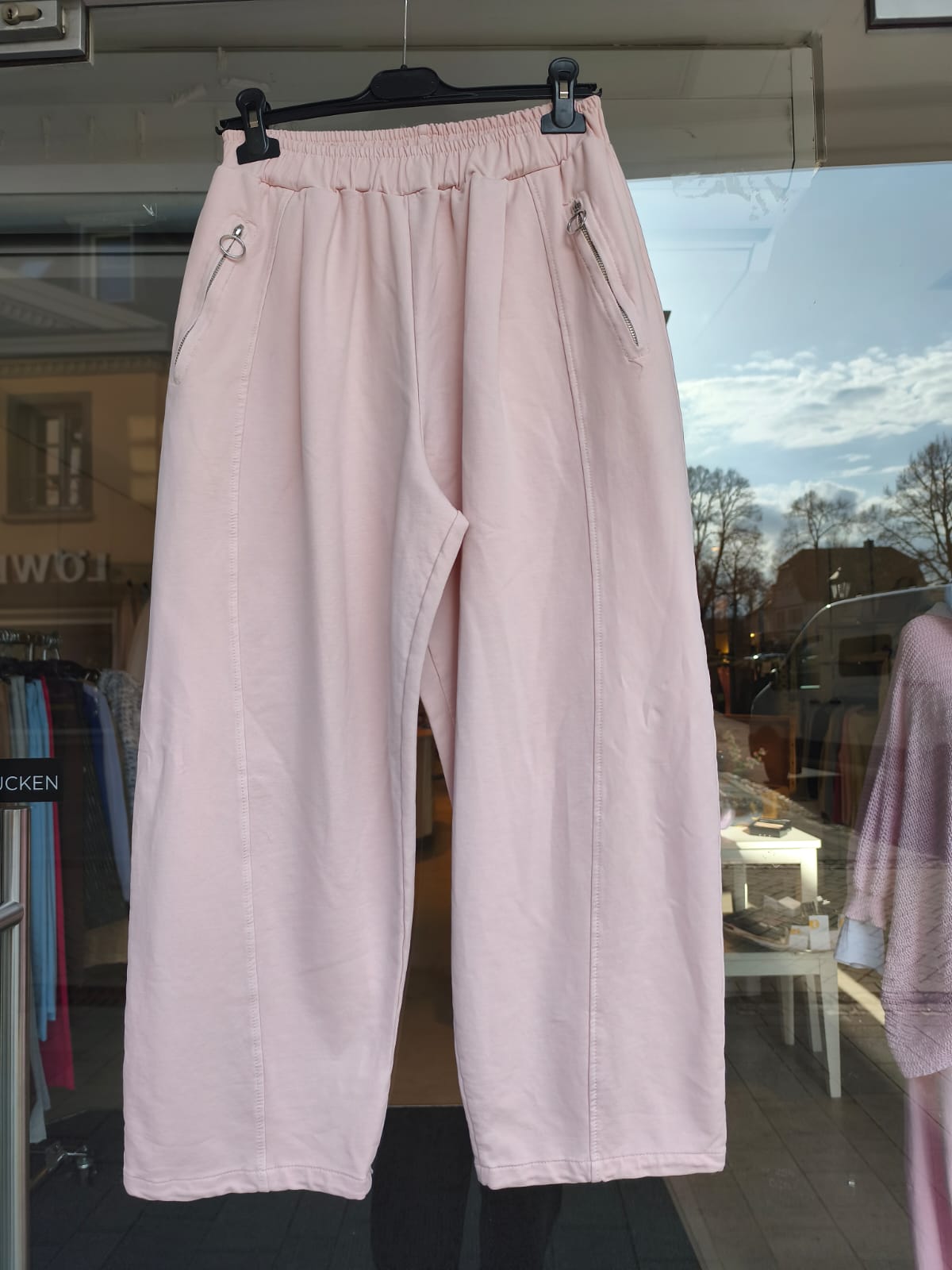 Baumwolljogpant mit seitlichen Reisverschlüssen