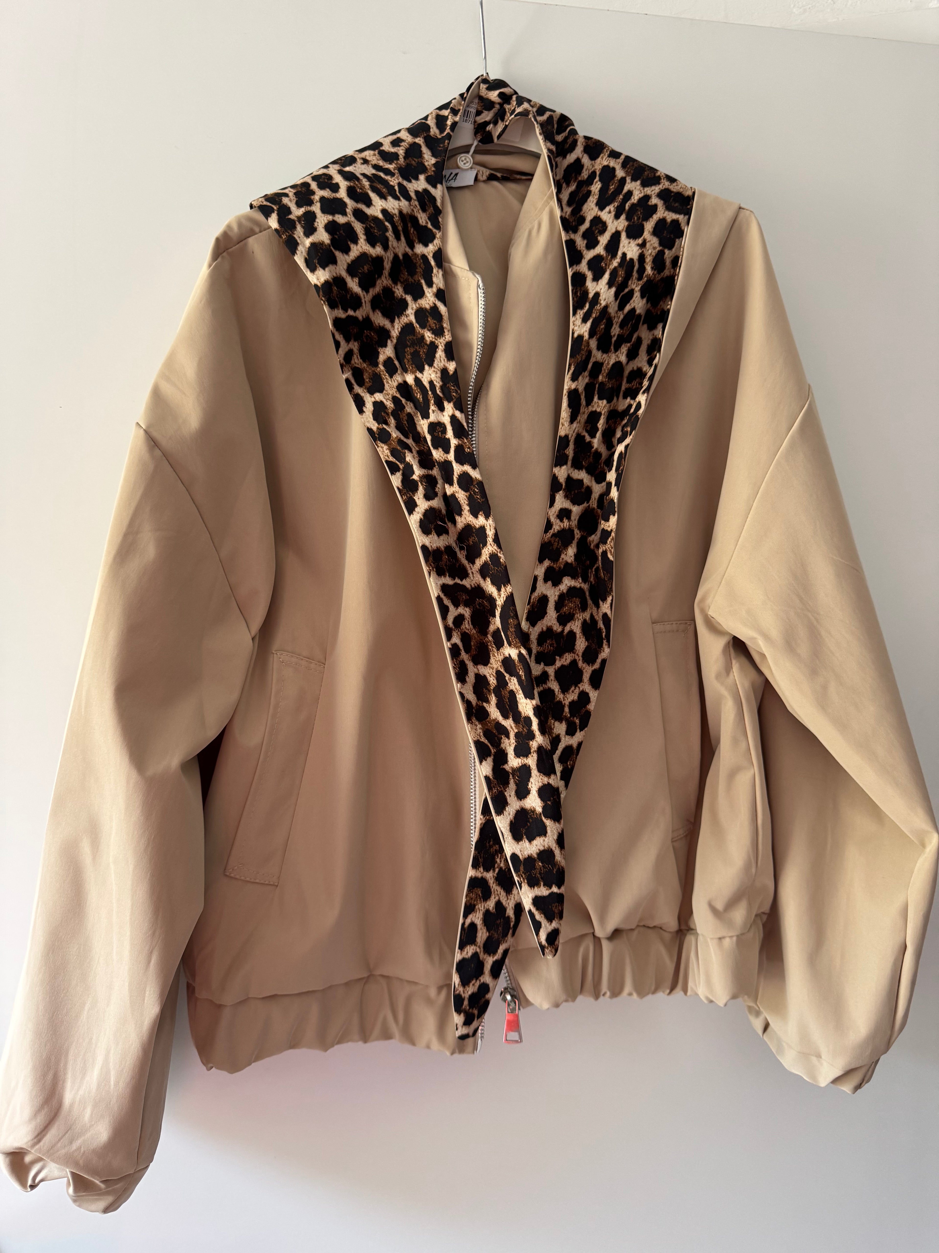 Leo Wendejacke Wild chic