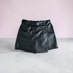 Lederimitat Skort Rock trifft Shorts