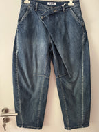 Cross waist Jeans