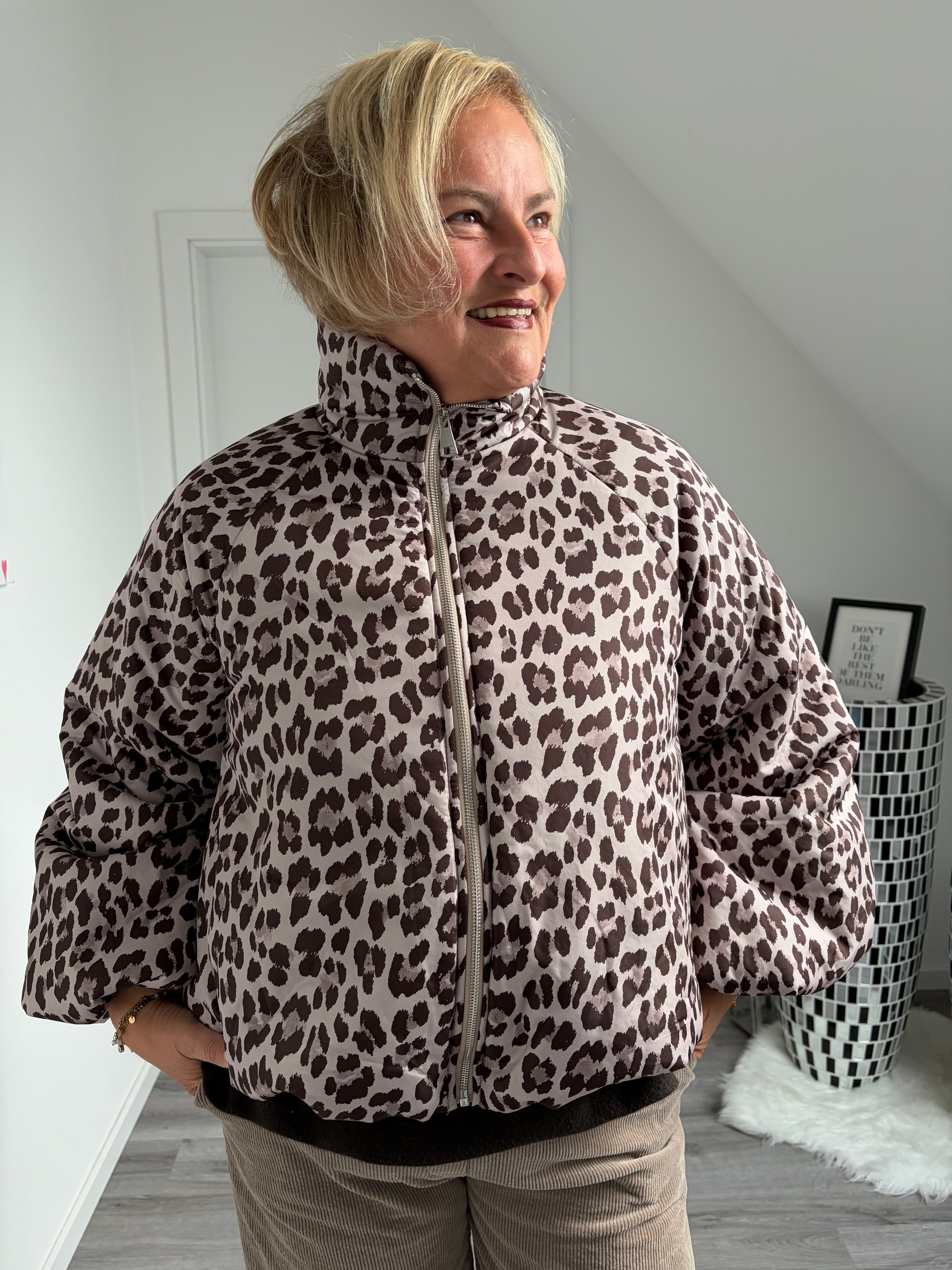 Oversize Jacke mit Ballonärmeln
