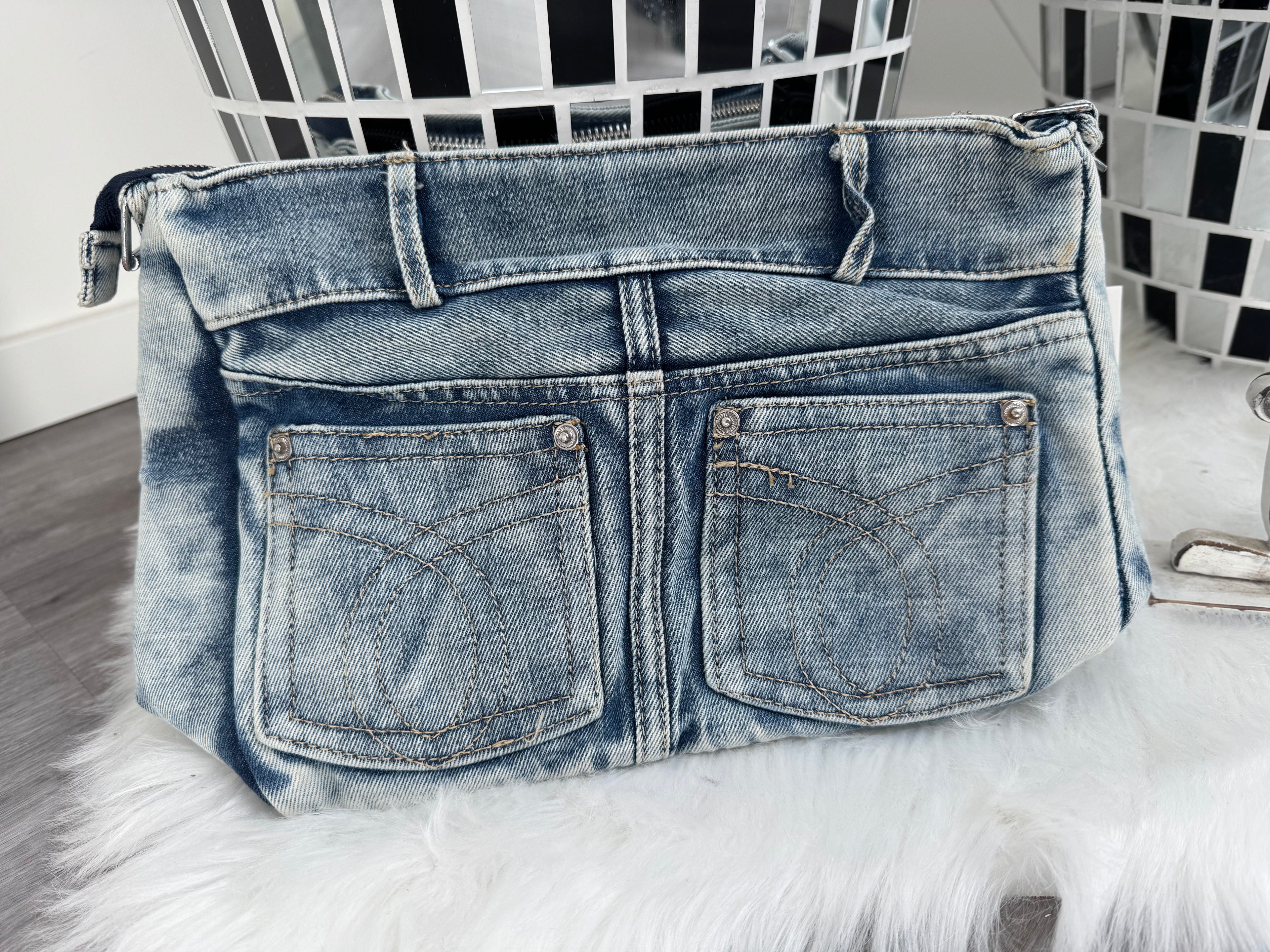 Jeanstasche