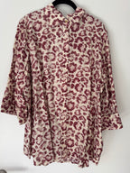 Edle Leobluse Yest