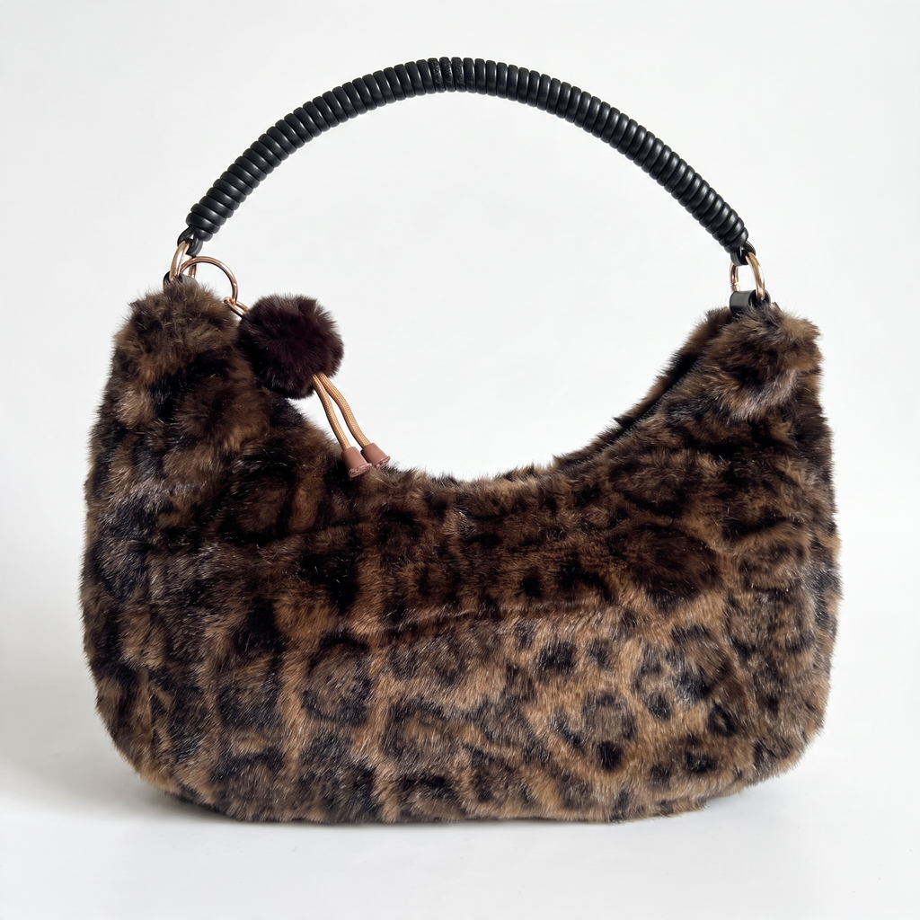 Kuschelige Kunstfell-Handtasche im Leo-Look 🐆🤎