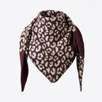 Dreieckschal im angesagten Leo Look