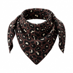 Dreieckschal im angesagten Leo Look