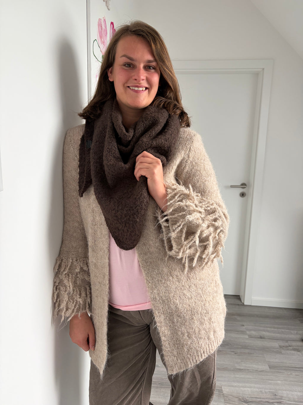 Strickjacke mit Fransenärmeln
