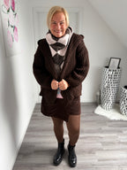 Oversize Grobstrickjacke mit Kapuze