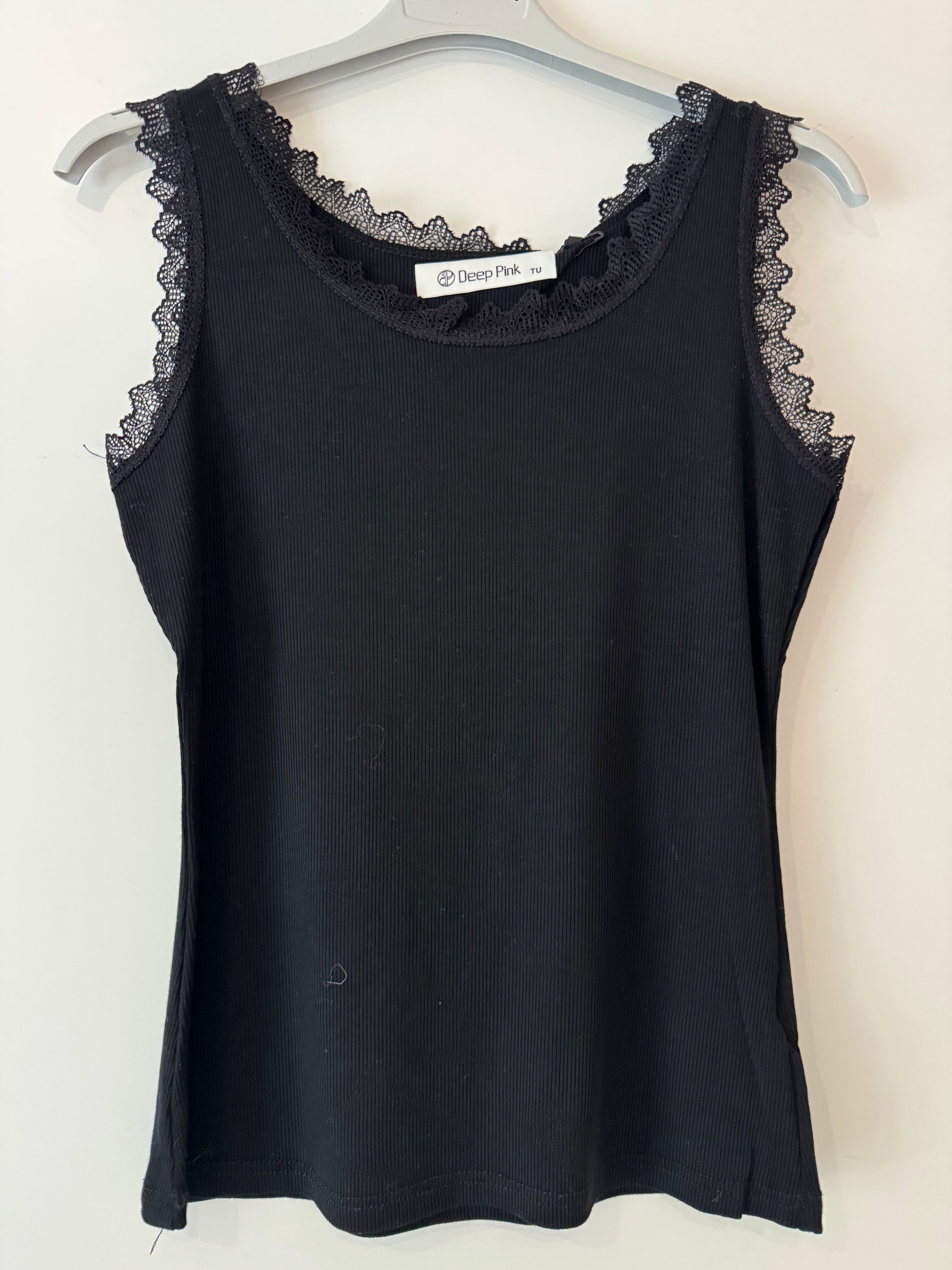 Kleines Viskose Top mit Spitze