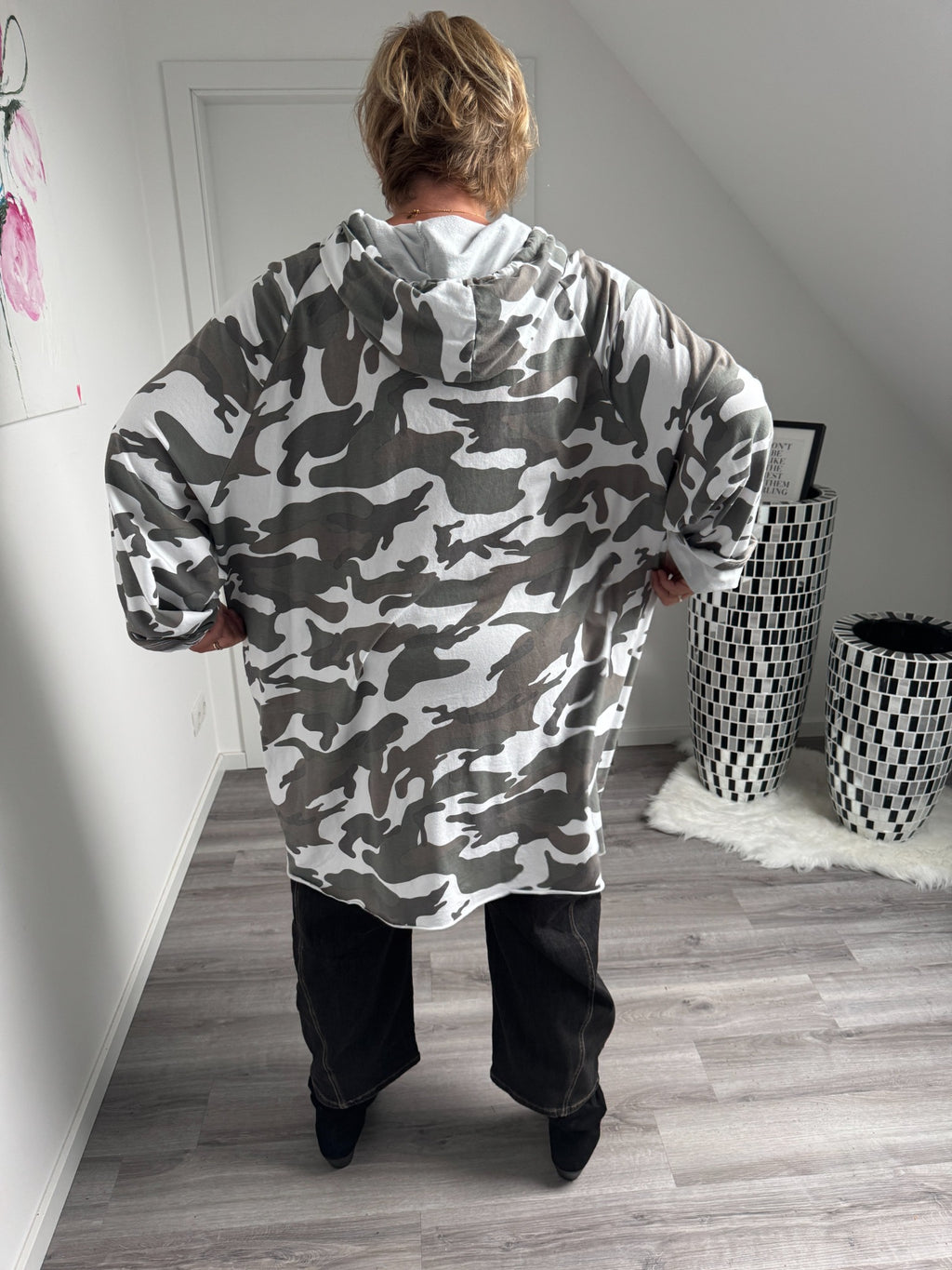 Curvy Camouflage Longhoodie Oliv Off-White