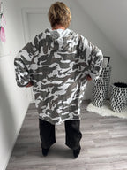 Curvy Camouflage Longhoodie Oliv Off-White